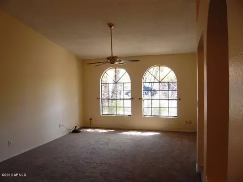 542 E Hackamore St, Mesa, AZ 85203 photo 6