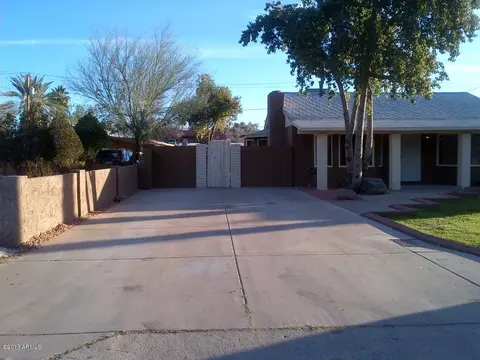 2621 E Fairmount Ave, Phoenix, AZ 85016 photo 2