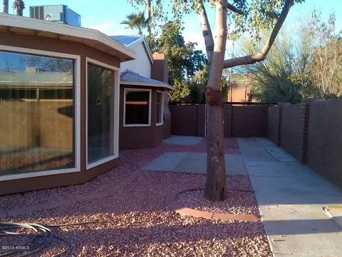 2621 E Fairmount Ave, Phoenix, AZ 85016 photo 3