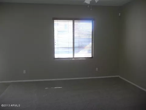 1261 E Strawberry Dr, Gilbert, AZ 85298 photo 2