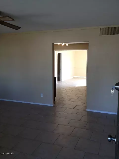 5719 N 37th Ave, Phoenix, AZ 85019 photo 5