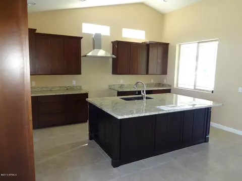 3627 E Piccadilly Rd, Phoenix, AZ 85018 photo 5