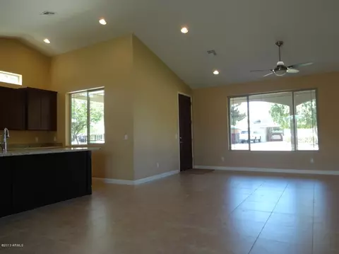 3627 E Piccadilly Rd, Phoenix, AZ 85018 photo 9