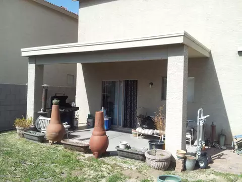 607 W Ian Dr, Phoenix, AZ 85041 photo 2