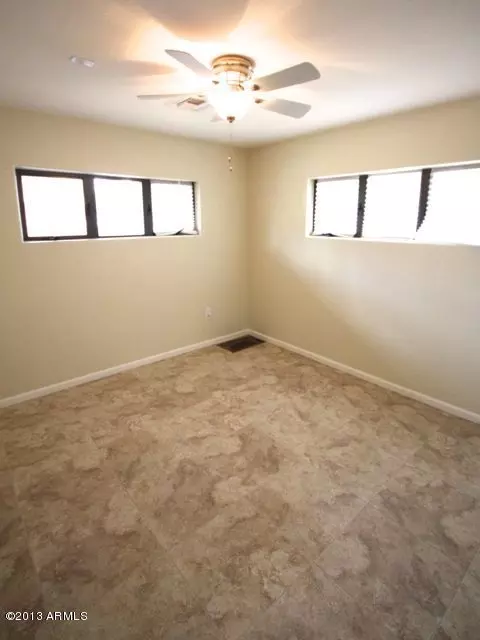 214 E Medlock Dr, Phoenix, AZ 85012 photo 29