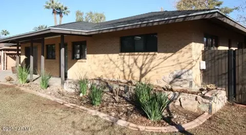 214 E Medlock Dr, Phoenix, AZ 85012 photo 3
