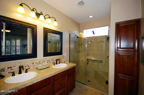 4610 E Jude Ln, Gilbert, AZ 85298 photo 8