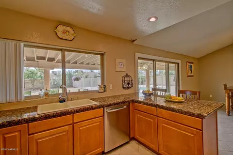 4225 E Redfield Rd, Phoenix, AZ 85032 photo 18