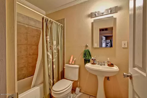 35 E Fairmont Dr, Tempe, AZ 85282 photo 16