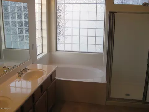 4244 E Marshall Ave, Gilbert, AZ 85297 photo 5