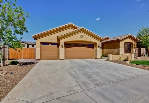 2556 E Lodgepole Dr, Gilbert, AZ 85298 photo 1