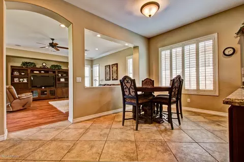 2556 E Lodgepole Dr, Gilbert, AZ 85298 photo 16