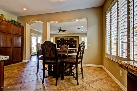2556 E Lodgepole Dr, Gilbert, AZ 85298 photo 15
