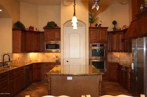 2789 E Ridgewood Ln, Gilbert, AZ 85298 photo 8
