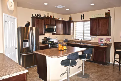 3256 E Isaiah Ct, Gilbert, AZ 85298 photo 2