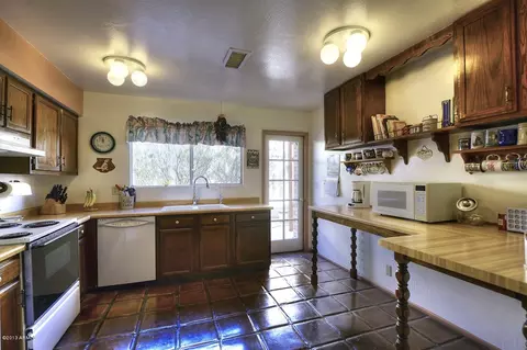 2178 E Sanos Dr, Tempe, AZ 85281 photo 4