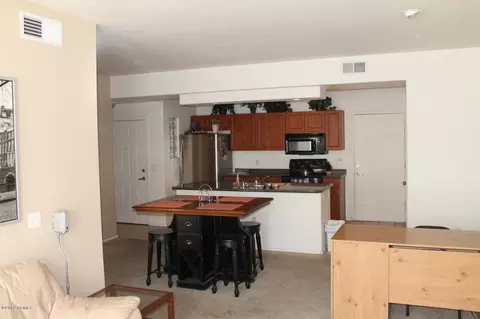 909 E Camelback Rd #1114, Phoenix, AZ 85014 photo 3