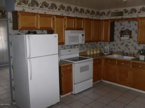 316 E Juniper St, Mesa, AZ 85201 photo 6