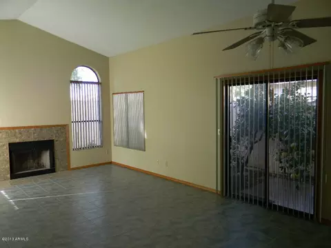 979 W Sunward Dr, Gilbert, AZ 85233 photo 4