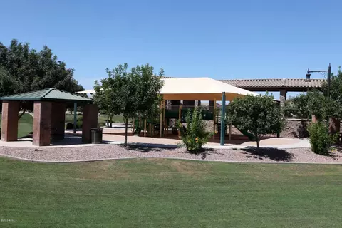 2841 E Maplewood St, Gilbert, AZ 85297 photo 36