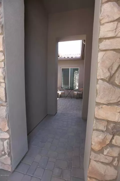 2841 E Maplewood St, Gilbert, AZ 85297 photo 3