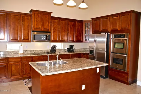 1758 E Marquette Dr, Gilbert, AZ 85234 photo 2