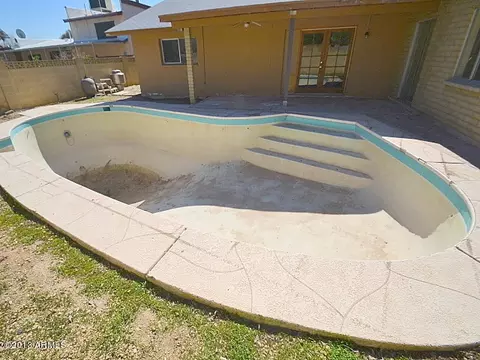 3222 W Evans Dr, Phoenix, AZ 85053 photo 12