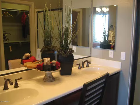 9058 E Ivyglen Cir, Mesa, AZ 85207 photo 8