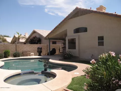 3918 E Douglas Loop, Gilbert, AZ 85234 photo 10