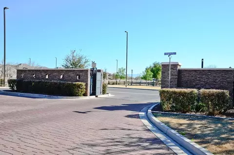 2632 S Alpine Dr, Gilbert, AZ 85295 photo 11