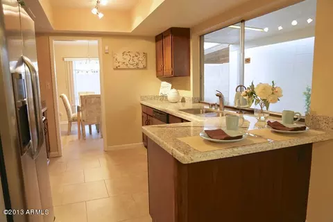 4018 W Harmont Dr, Phoenix, AZ 85051 photo 18
