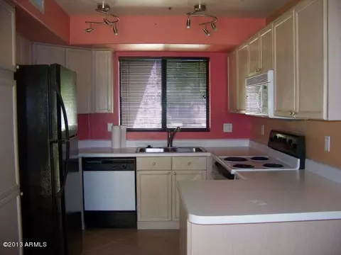 1005 W Aruba Dr, Gilbert, AZ 85233 photo 5