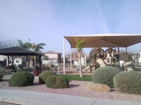 1576 E Orchid Ct #e, Gilbert, AZ 85296 photo 12