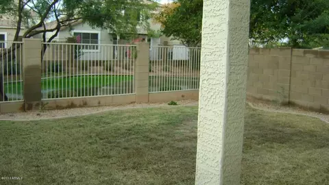 1576 E Orchid Ct #e, Gilbert, AZ 85296 photo 5