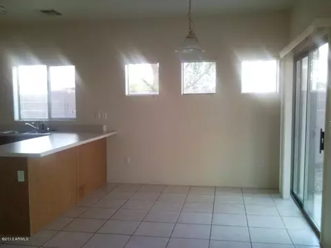 1576 E Orchid Ct #e, Gilbert, AZ 85296 photo 2