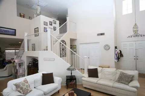 2847 E Windsong Dr, Phoenix, AZ 85048 photo 4
