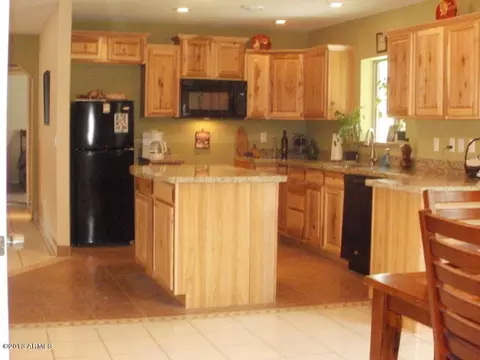 963 E Glencove St, Mesa, AZ 85203 photo 4