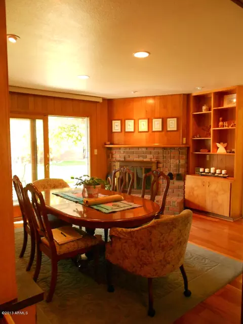 329 E Fairmont Dr, Tempe, AZ 85282 photo 3