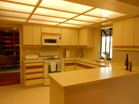 329 E Fairmont Dr, Tempe, AZ 85282 photo 4