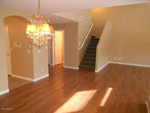 2709 E Branham Ln, Phoenix, AZ 85042 photo 6