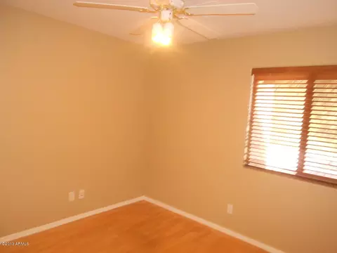 2709 E Branham Ln, Phoenix, AZ 85042 photo 12
