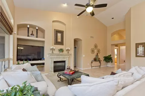 6956 E Sugarloaf Cir, Mesa, AZ 85207 photo 6
