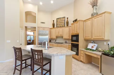 6956 E Sugarloaf Cir, Mesa, AZ 85207 photo 12