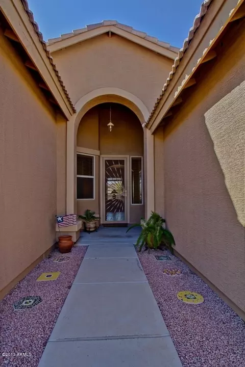9323 E Grandview St, Mesa, AZ 85207 photo 4
