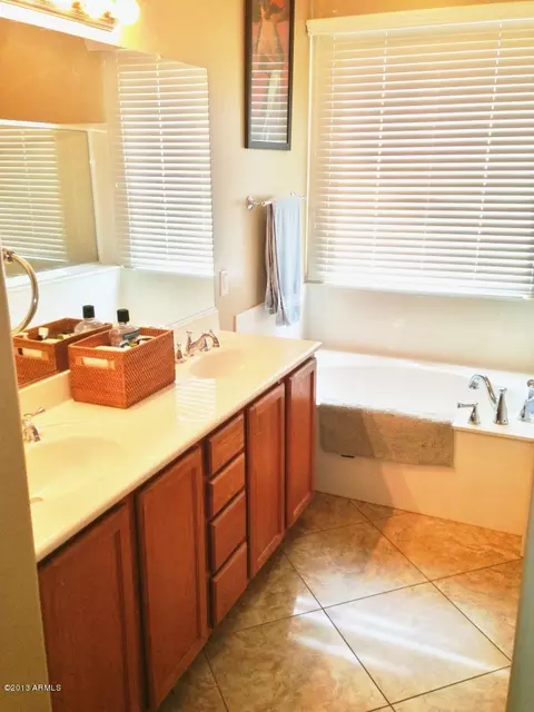 1677 E Azalea Dr, Gilbert, AZ 85298 photo 21