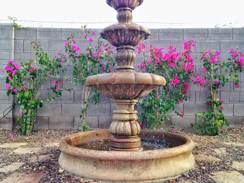 1677 E Azalea Dr, Gilbert, AZ 85298 photo 2