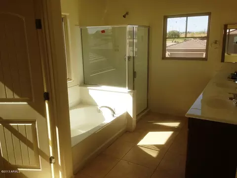 17841 W Desert Ln, Surprise, AZ 85388 photo 10