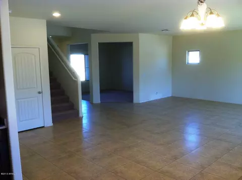 17841 W Desert Ln, Surprise, AZ 85388 photo 7