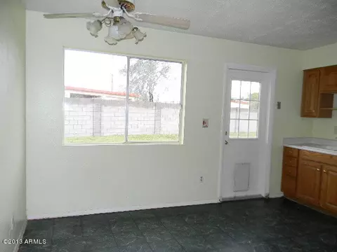 7550 E Clovis Cir, Mesa, AZ 85208 photo 5