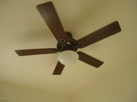 982 E Constitution Dr, Chandler, AZ 85225 photo 3